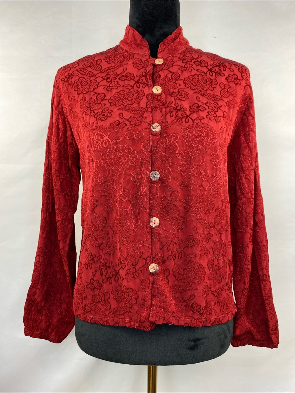 Bryn Walker Red Floral Jacquard Mandarin Collar Satin Button Top Blouse Sz Small